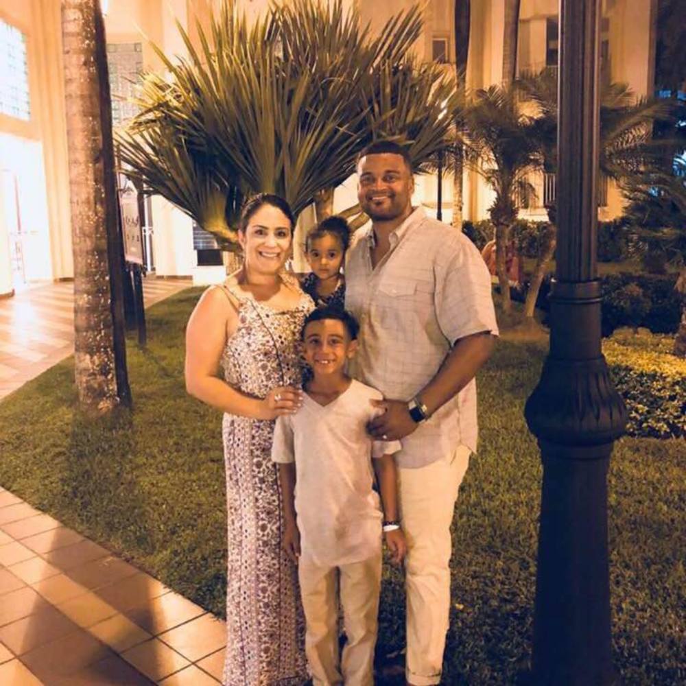 Meet your Posher, D.j.